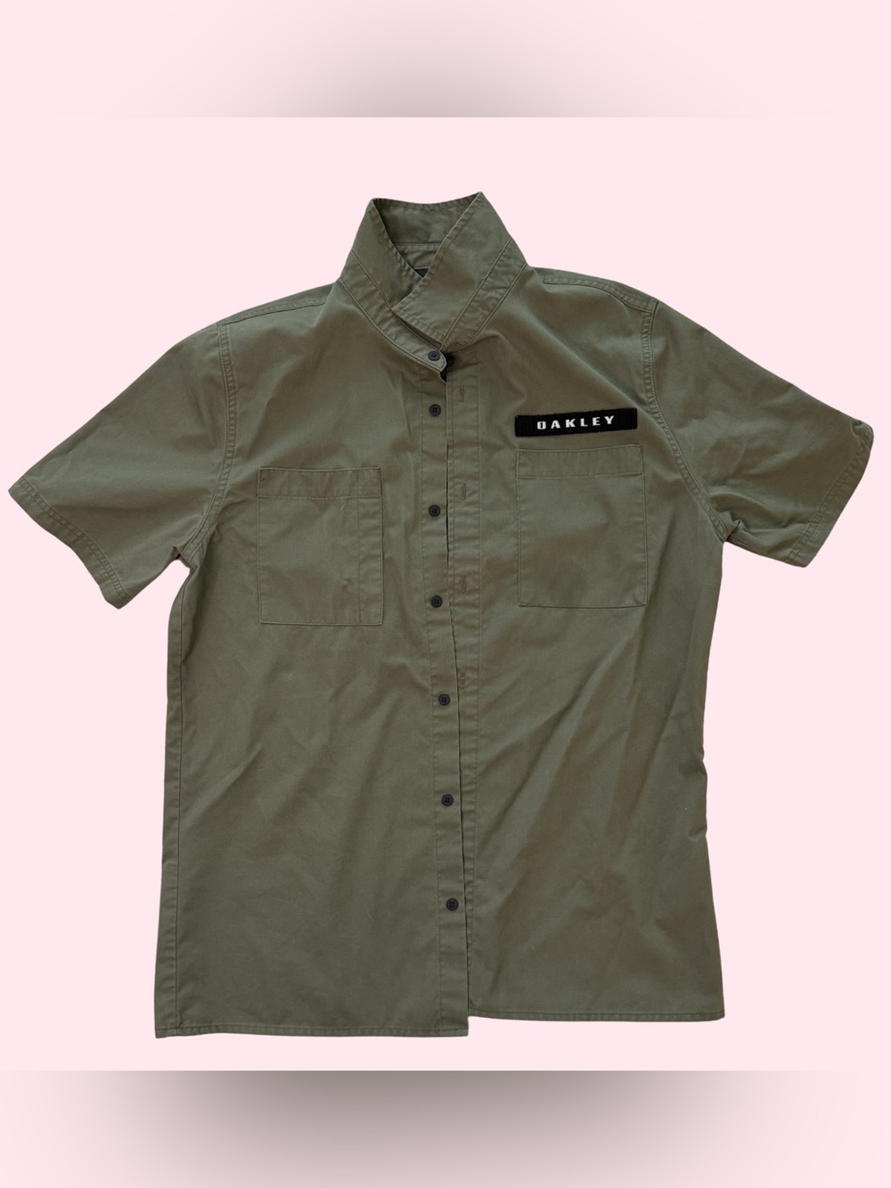 Oakley Men's Short-Sleeve Button-Front Shirt in Olive Green